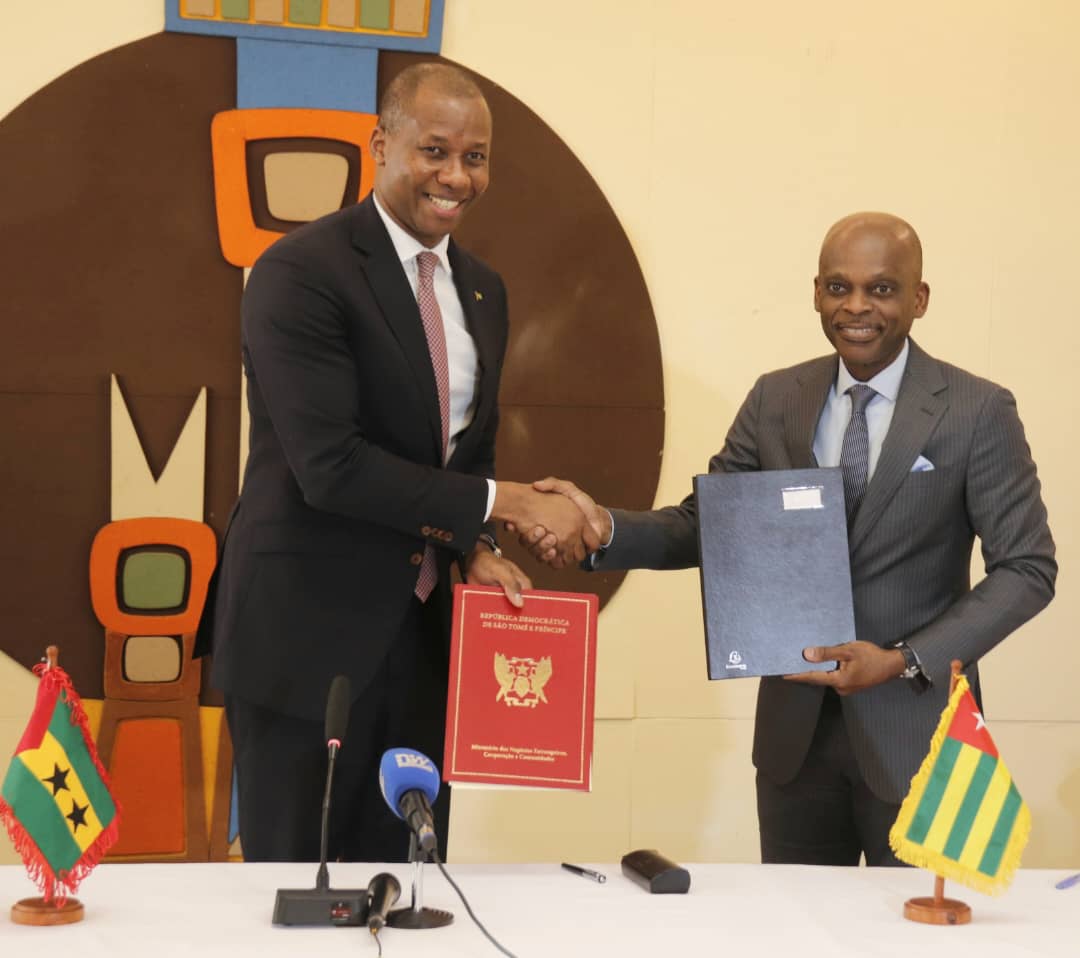 Visa exemption agreement between Togo and Sao Tome and Principe.